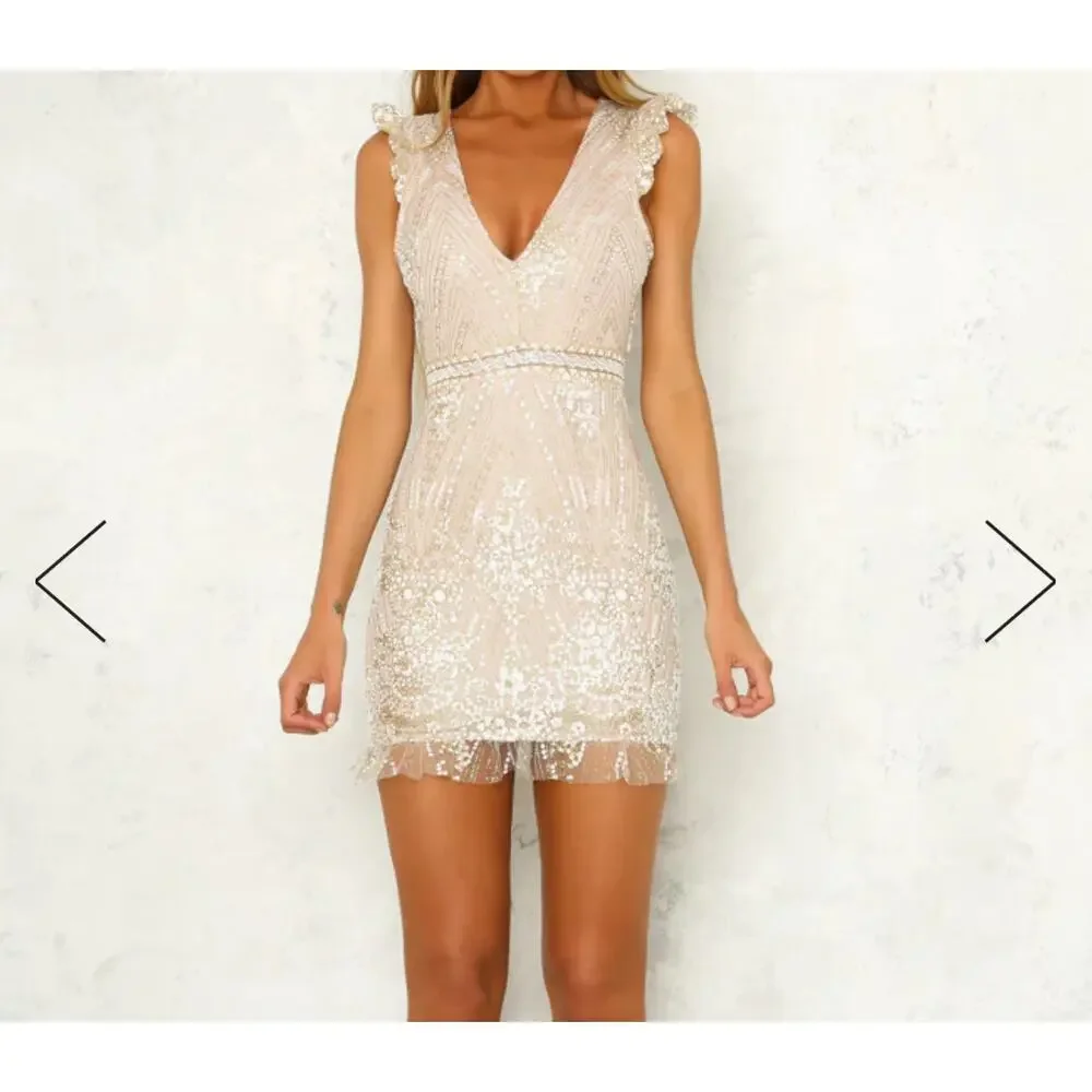 Hello Molly Match Me Size 4 (Small) Champagne Gold NEW